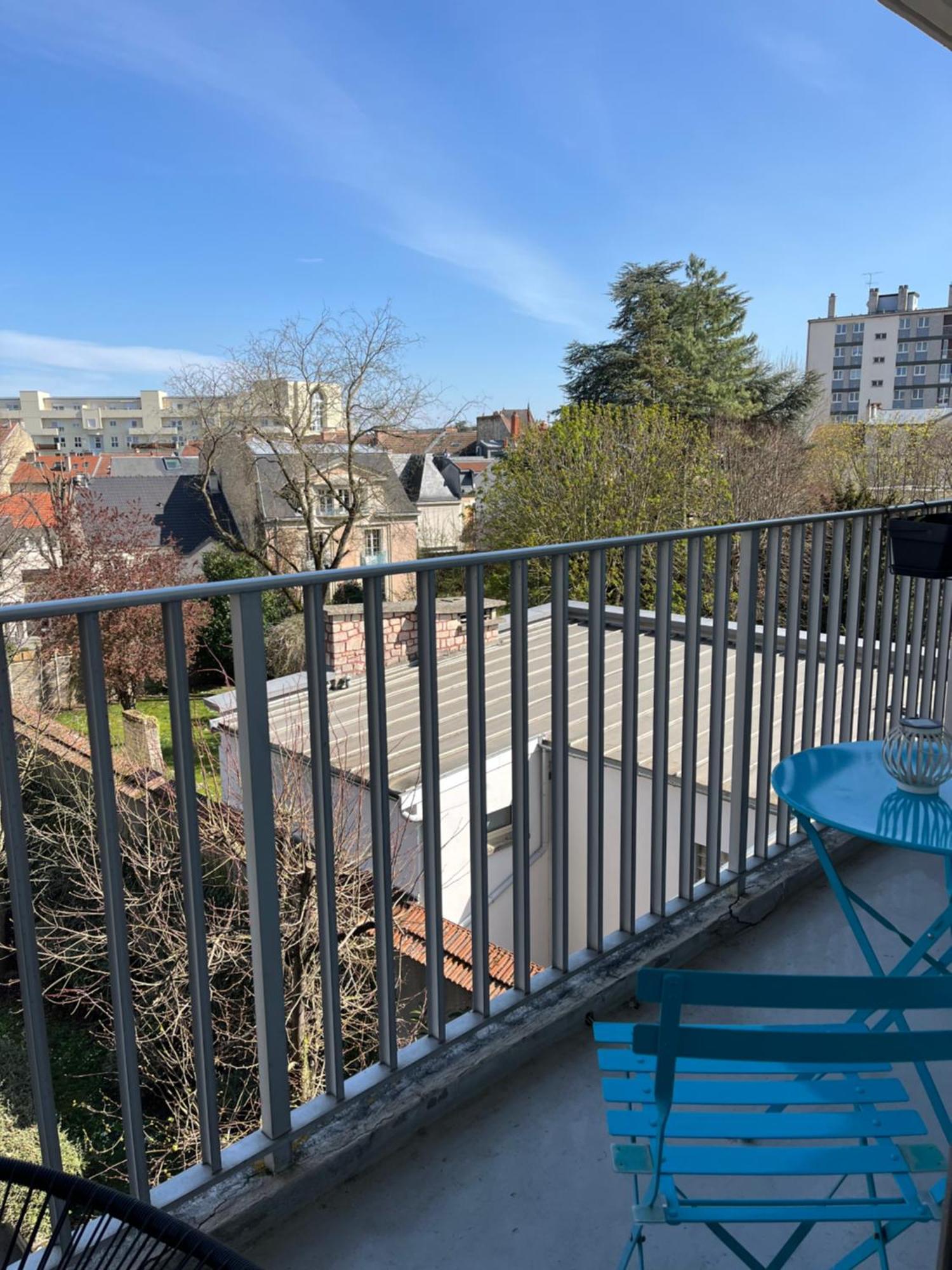 Centre Reims Cathedrale Avec Balcon Apartment Exterior photo
